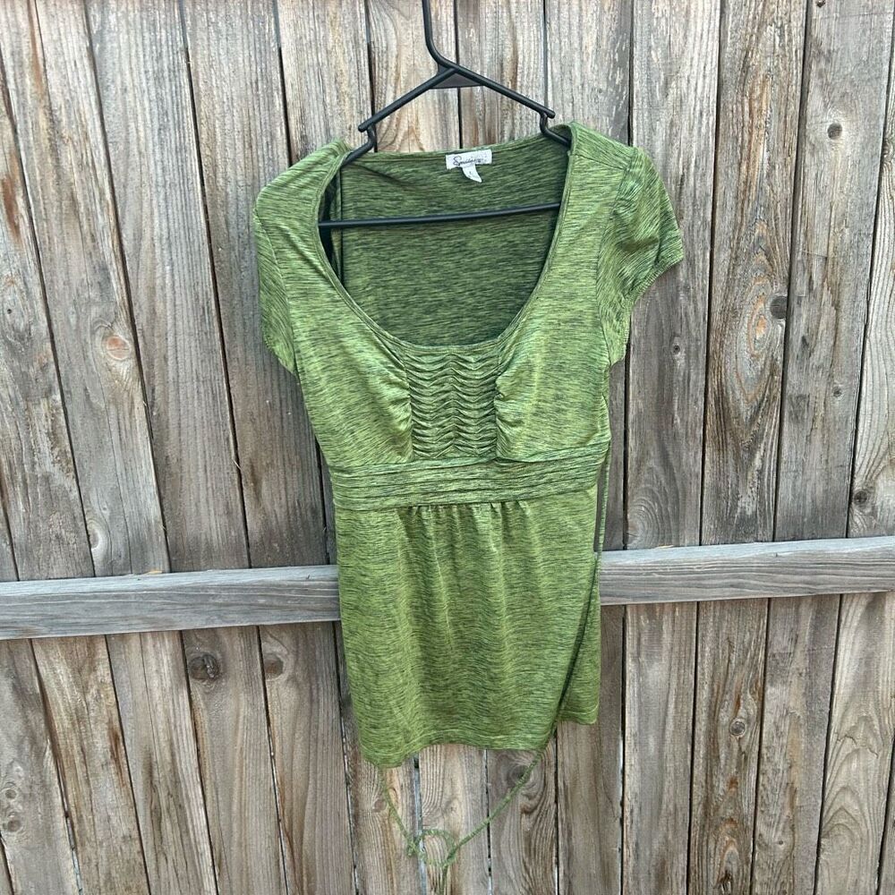 Speechless blouse short sleeve ties in back size large